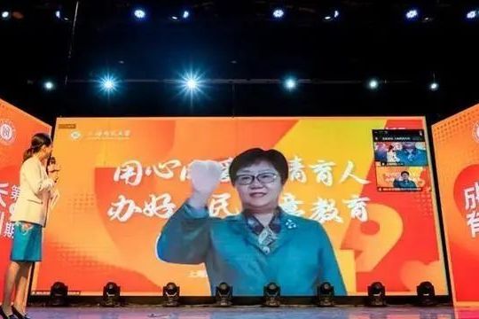 35年的追夢經(jīng)歷，特殊兒童的悲喜她感同身受